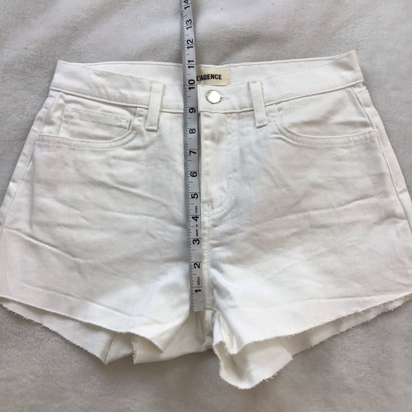 NWT L’AGENCE White High Rise Denim Cutoff Shorts Raw Hem Size 25 - Picture 6 of 8